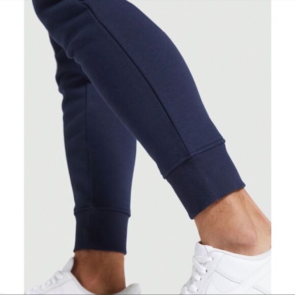 Gymshark Crest Jogger - Picture 6 of 13